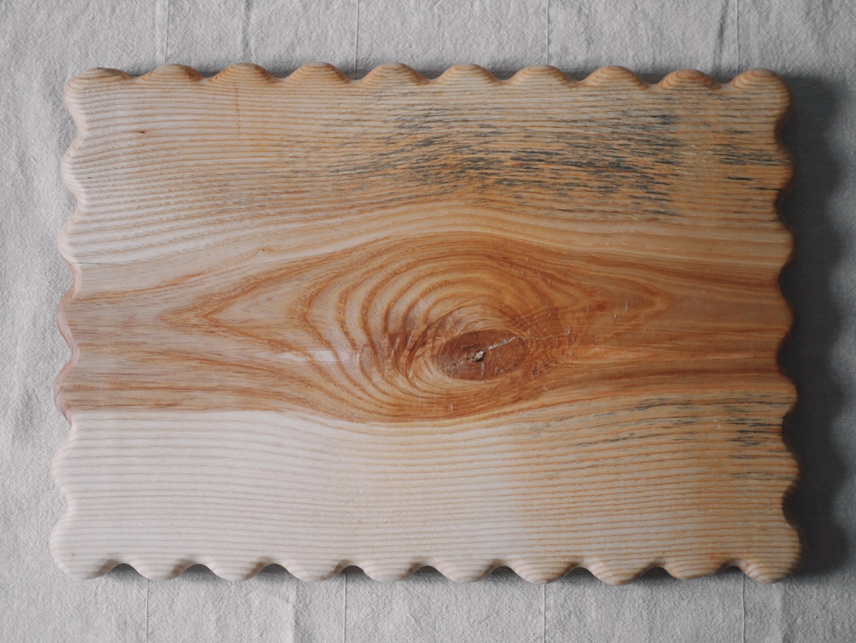 scallop cutting board